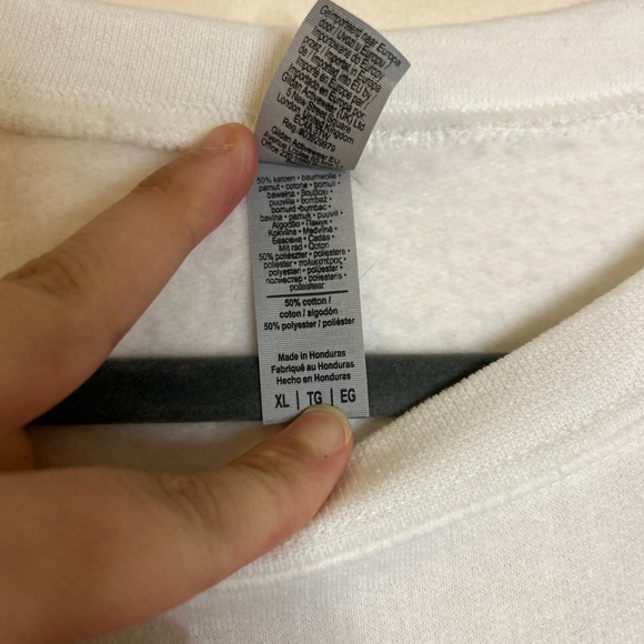 Gildan White Bride Fleece Sweatshirt Crewneck Embellished Pearls Rhinestones XL‎ - Picture 4 of 9